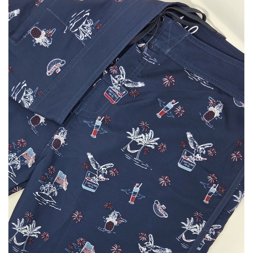 Travis Mathew Men's Boardshorts 9" Inseam Waist 40 Flag Sweet Land of Beer